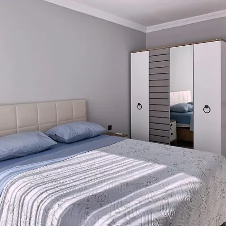 Apartamento Cleopatra Two One